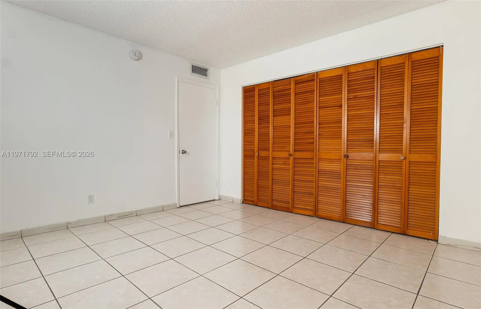 8421 Nw 8th St 203, Miami, Florida 33126, Miami, Florida 33126, 2 Bedrooms Bedrooms, ,2 BathroomsBathrooms,Residential Lease,For Rent,8421 Nw 8th St 203, Miami, Florida 33126,A11971792