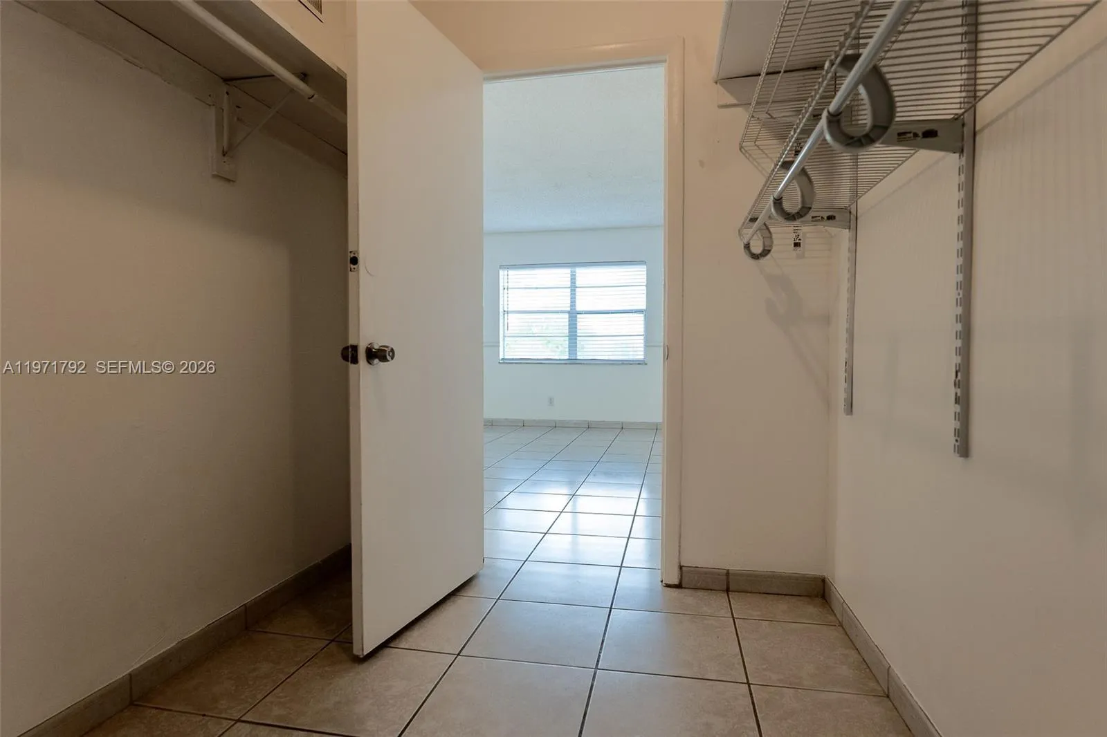 8421 Nw 8th St 203, Miami, Florida 33126, Miami, Florida 33126, 2 Bedrooms Bedrooms, ,2 BathroomsBathrooms,Residential Lease,For Rent,8421 Nw 8th St 203, Miami, Florida 33126,A11971792