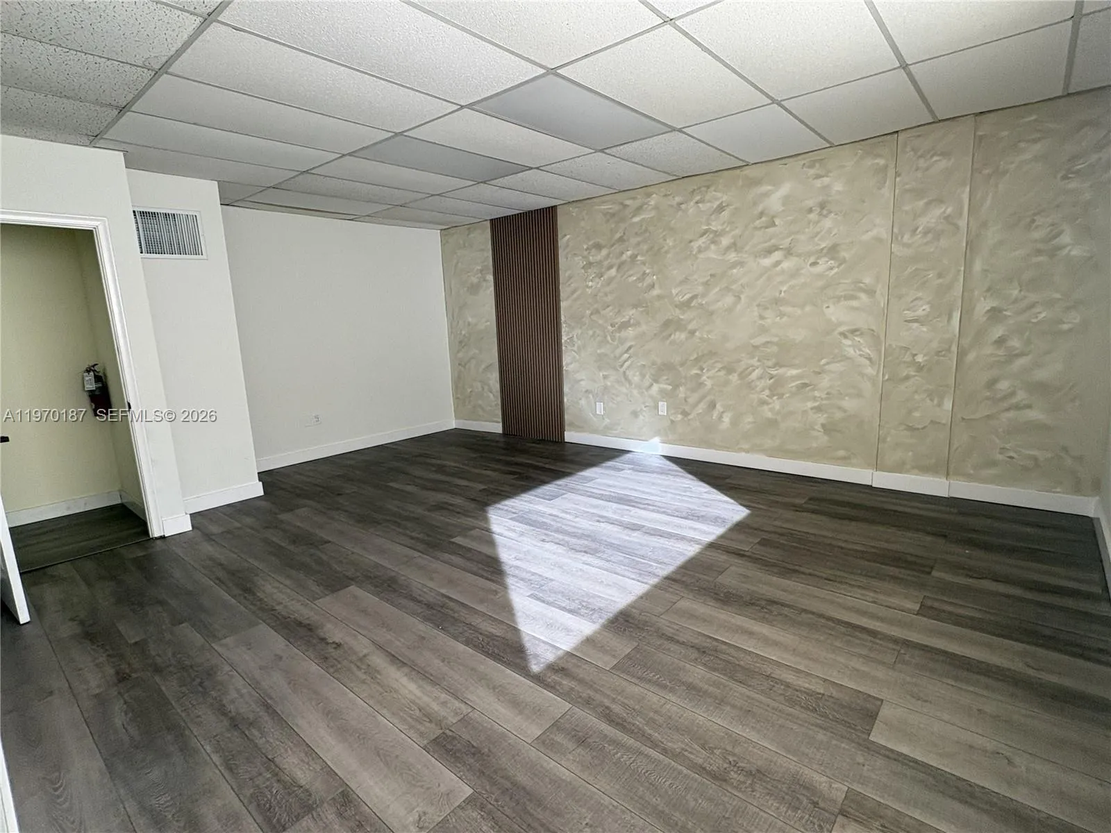 7311 Nw 12th St 25, Miami, Florida 33126, Miami, Florida 33126, ,Commercial Lease,For Rent,7311 Nw 12th St 25, Miami, Florida 33126,A11970187