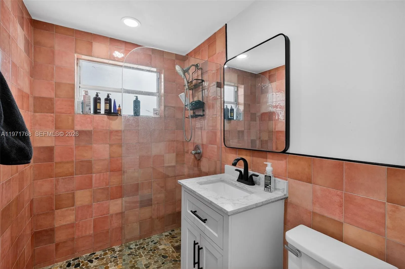 911 Meridian Ave 106, Miami Beach, Florida 33139, Miami Beach, Florida 33139, ,1 BathroomBathrooms,Residential,For Sale,911 Meridian Ave 106, Miami Beach, Florida 33139,A11971768
