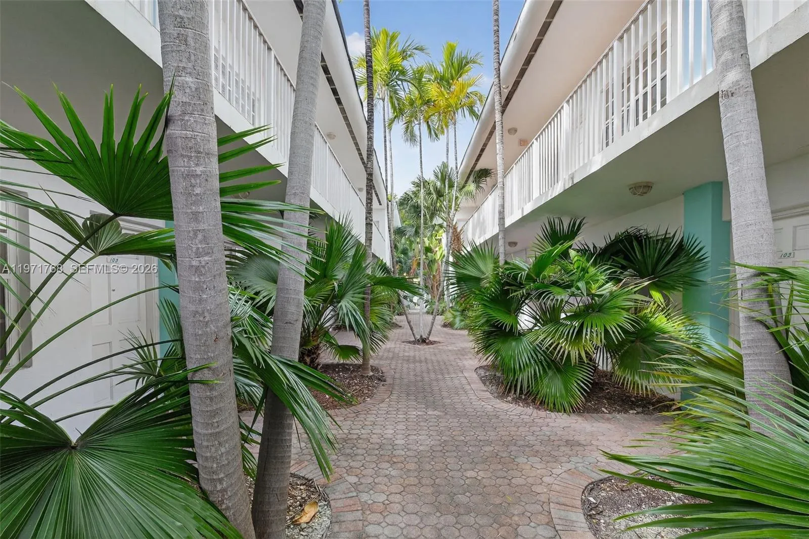 911 Meridian Ave 106, Miami Beach, Florida 33139, Miami Beach, Florida 33139, ,1 BathroomBathrooms,Residential,For Sale,911 Meridian Ave 106, Miami Beach, Florida 33139,A11971768