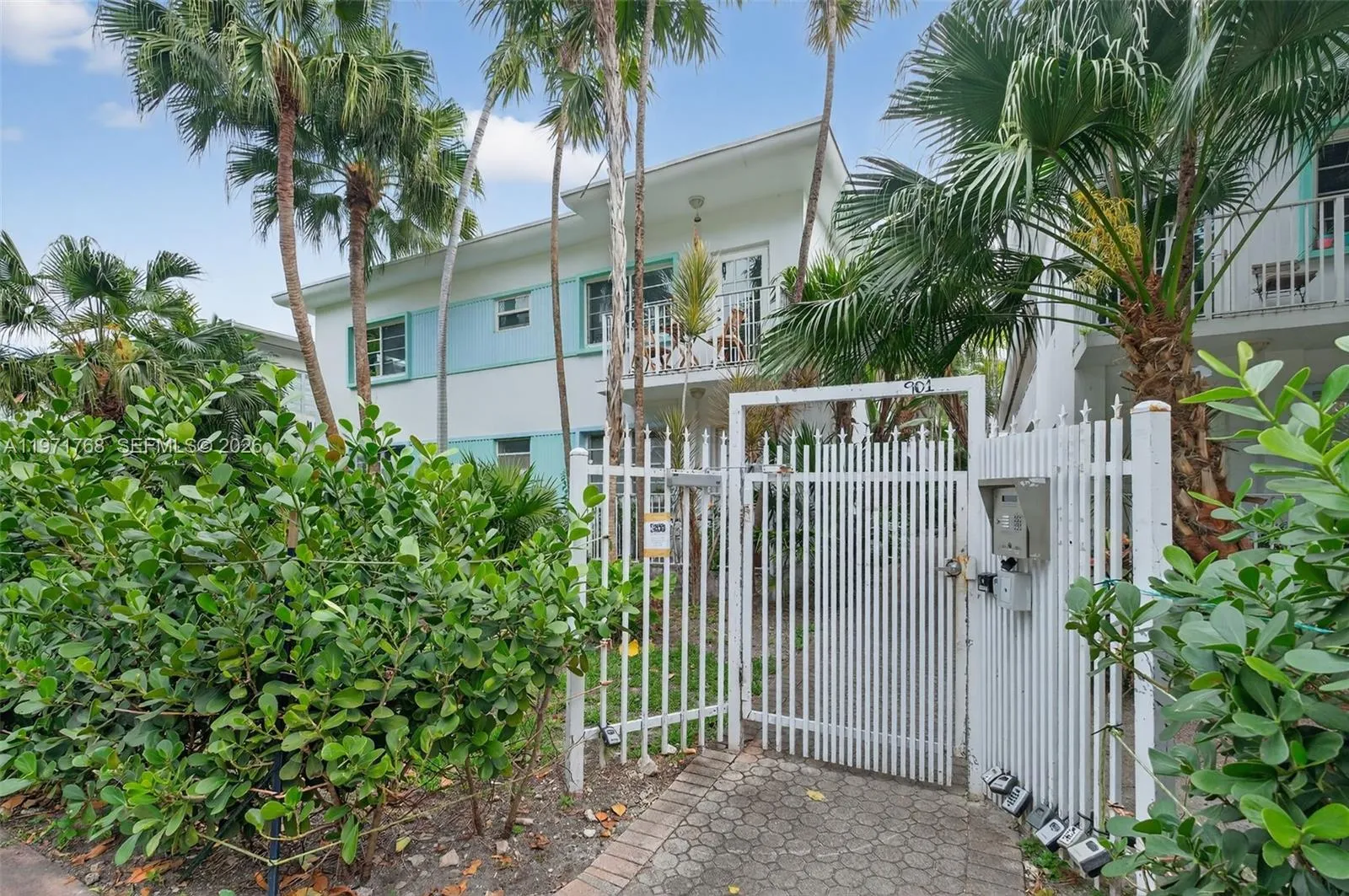 911 Meridian Ave 106, Miami Beach, Florida 33139, Miami Beach, Florida 33139, ,1 BathroomBathrooms,Residential,For Sale,911 Meridian Ave 106, Miami Beach, Florida 33139,A11971768