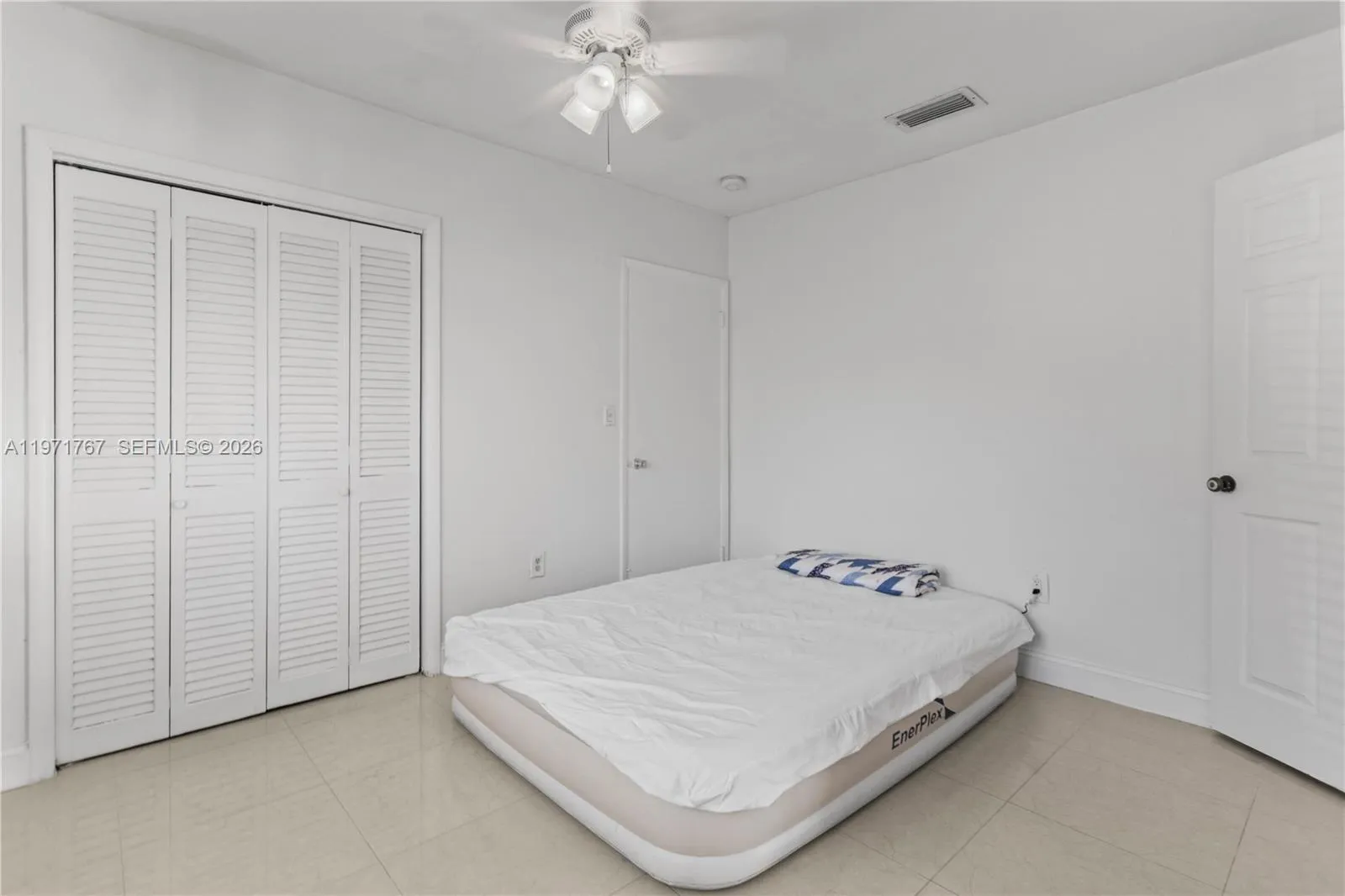 45 Ne 186th Ter, Miami, Florida 33179, Miami, Florida 33179, 3 Bedrooms Bedrooms, ,2 BathroomsBathrooms,Residential,For Sale,45 Ne 186th Ter, Miami, Florida 33179,A11971767
