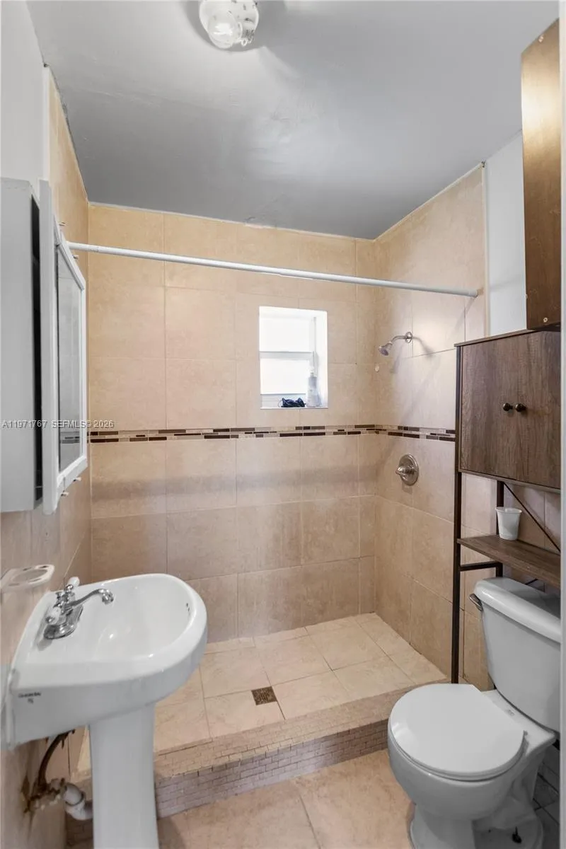 45 Ne 186th Ter, Miami, Florida 33179, Miami, Florida 33179, 3 Bedrooms Bedrooms, ,2 BathroomsBathrooms,Residential,For Sale,45 Ne 186th Ter, Miami, Florida 33179,A11971767