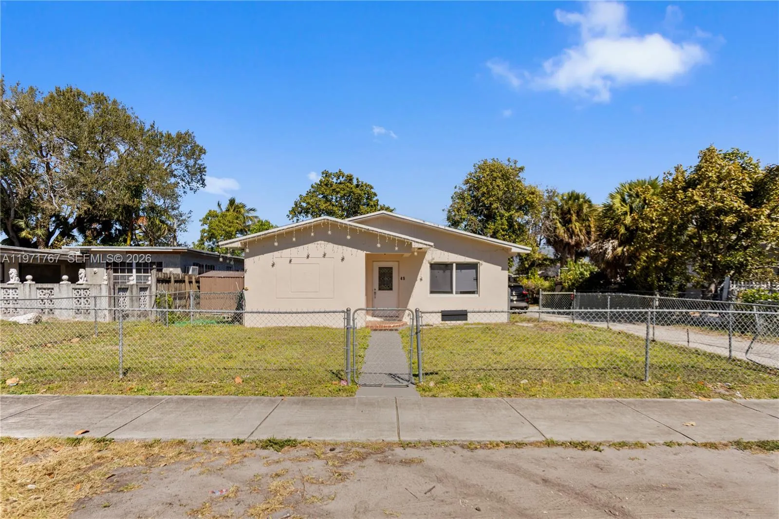 45 Ne 186th Ter, Miami, Florida 33179, Miami, Florida 33179, 3 Bedrooms Bedrooms, ,2 BathroomsBathrooms,Residential,For Sale,45 Ne 186th Ter, Miami, Florida 33179,A11971767