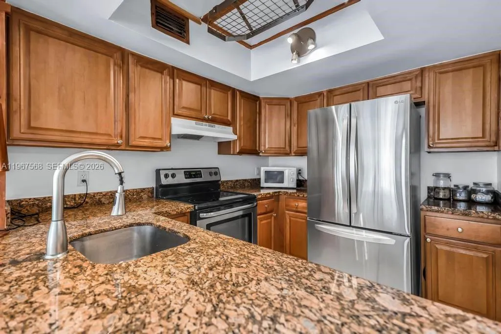 811 Se 4th Ave C103, Dania Beach, Florida 33004, Dania Beach, Florida 33004, 2 Bedrooms Bedrooms, ,2 BathroomsBathrooms,Residential,For Sale,811 Se 4th Ave C103, Dania Beach, Florida 33004,A11967568