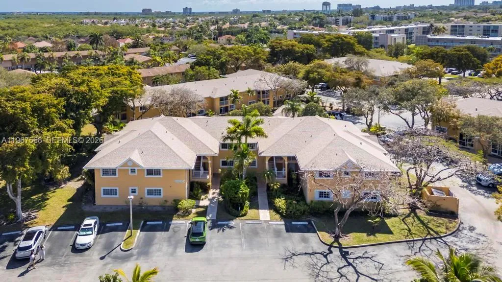 811 Se 4th Ave C103, Dania Beach, Florida 33004, Dania Beach, Florida 33004, 2 Bedrooms Bedrooms, ,2 BathroomsBathrooms,Residential,For Sale,811 Se 4th Ave C103, Dania Beach, Florida 33004,A11967568