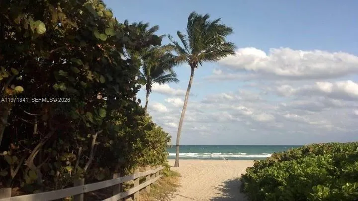 309 Crocus Ter 10, Hollywood, Florida 33019, Hollywood, Florida 33019, ,1 BathroomBathrooms,Residential Lease,For Rent,309 Crocus Ter 10, Hollywood, Florida 33019,A11971841