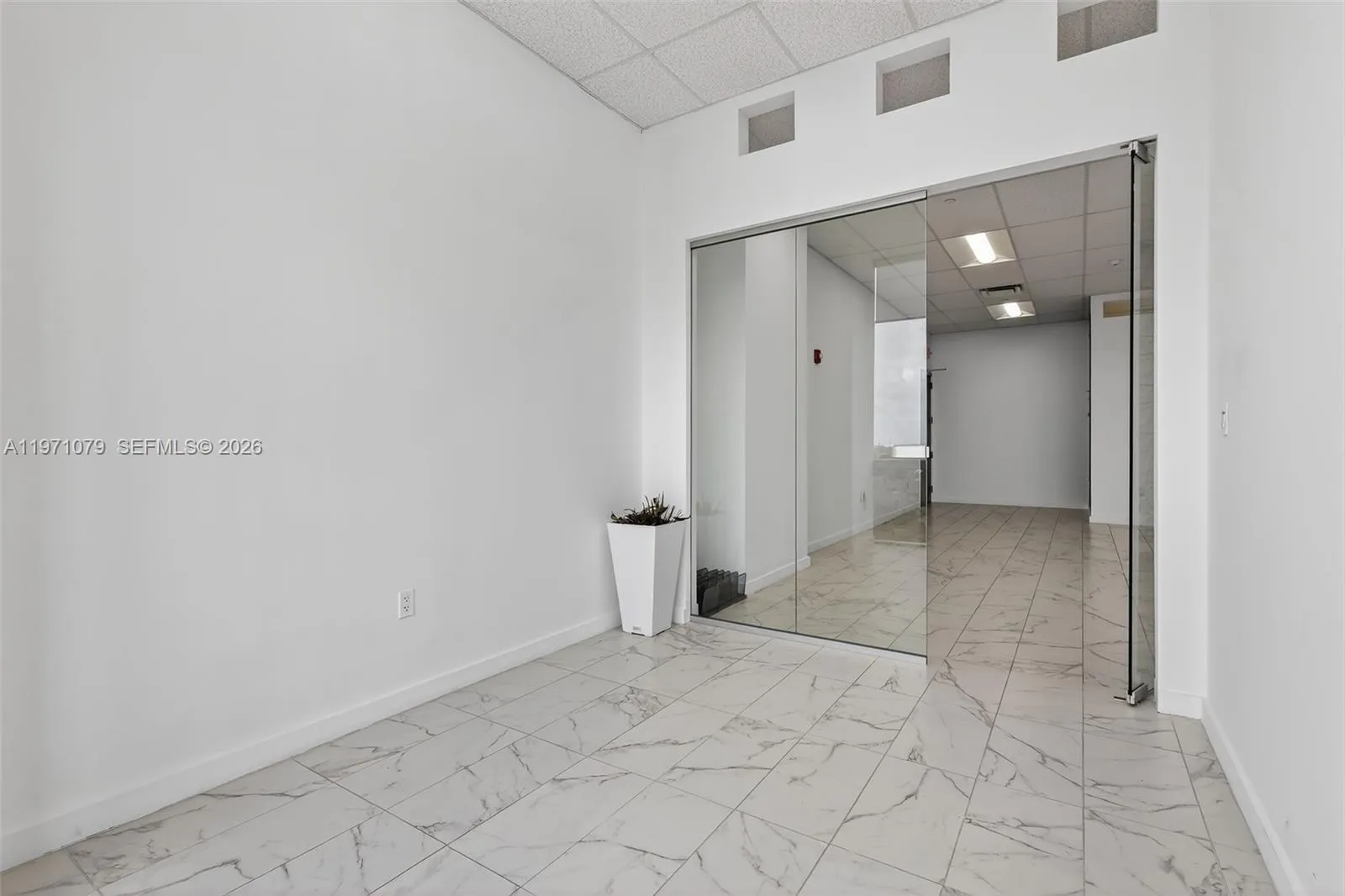 20200 W Dixie Hwy 901 Hwy, Miami, Florida 33180, Miami, Florida 33180, ,Commercial Sale,For Sale,20200 W Dixie Hwy 901 Hwy, Miami, Florida 33180,A11971079