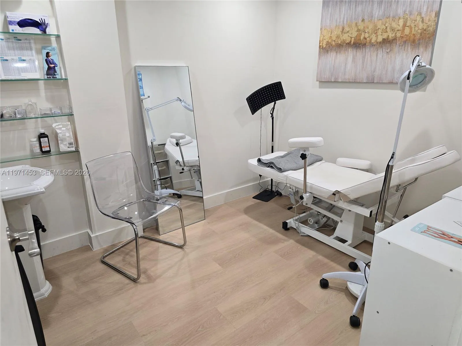 5738 Sunset Dr, South Miami, Florida 33143, South Miami, Florida 33143, ,Commercial Lease,For Rent,5738 Sunset Dr, South Miami, Florida 33143,A11971453