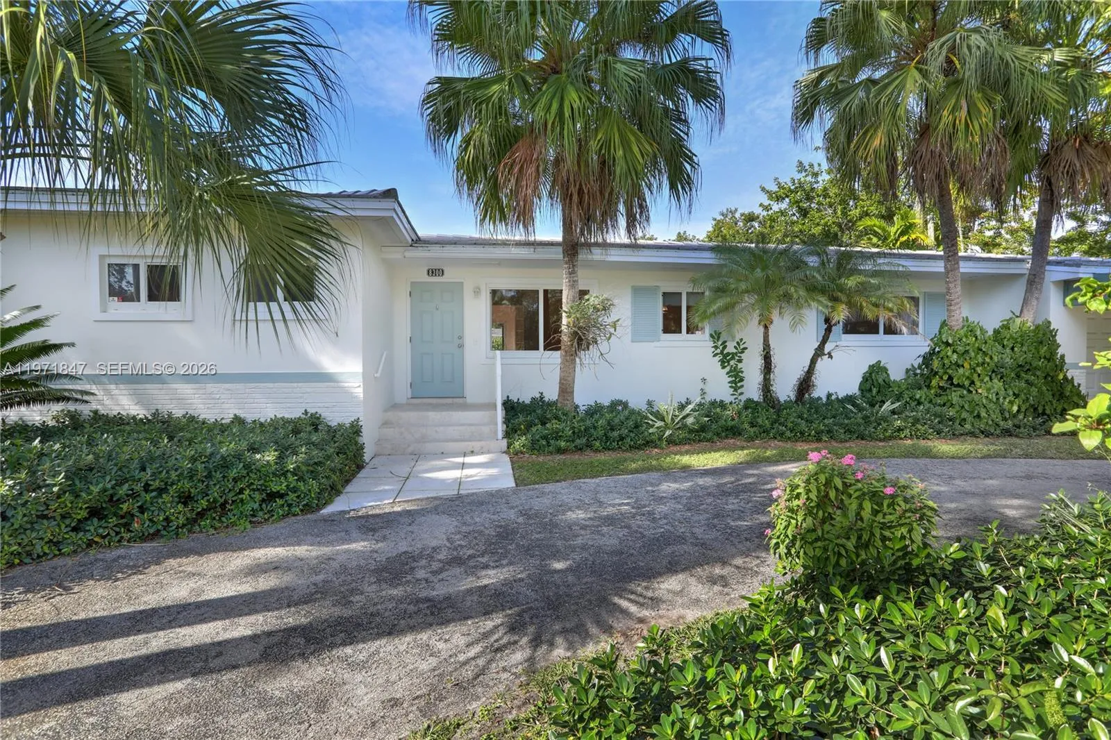 8300 Sw 61st Ave, South Miami, Florida 33143, South Miami, Florida 33143, 4 Bedrooms Bedrooms, ,2 BathroomsBathrooms,Residential Lease,For Rent,8300 Sw 61st Ave, South Miami, Florida 33143,A11971847
