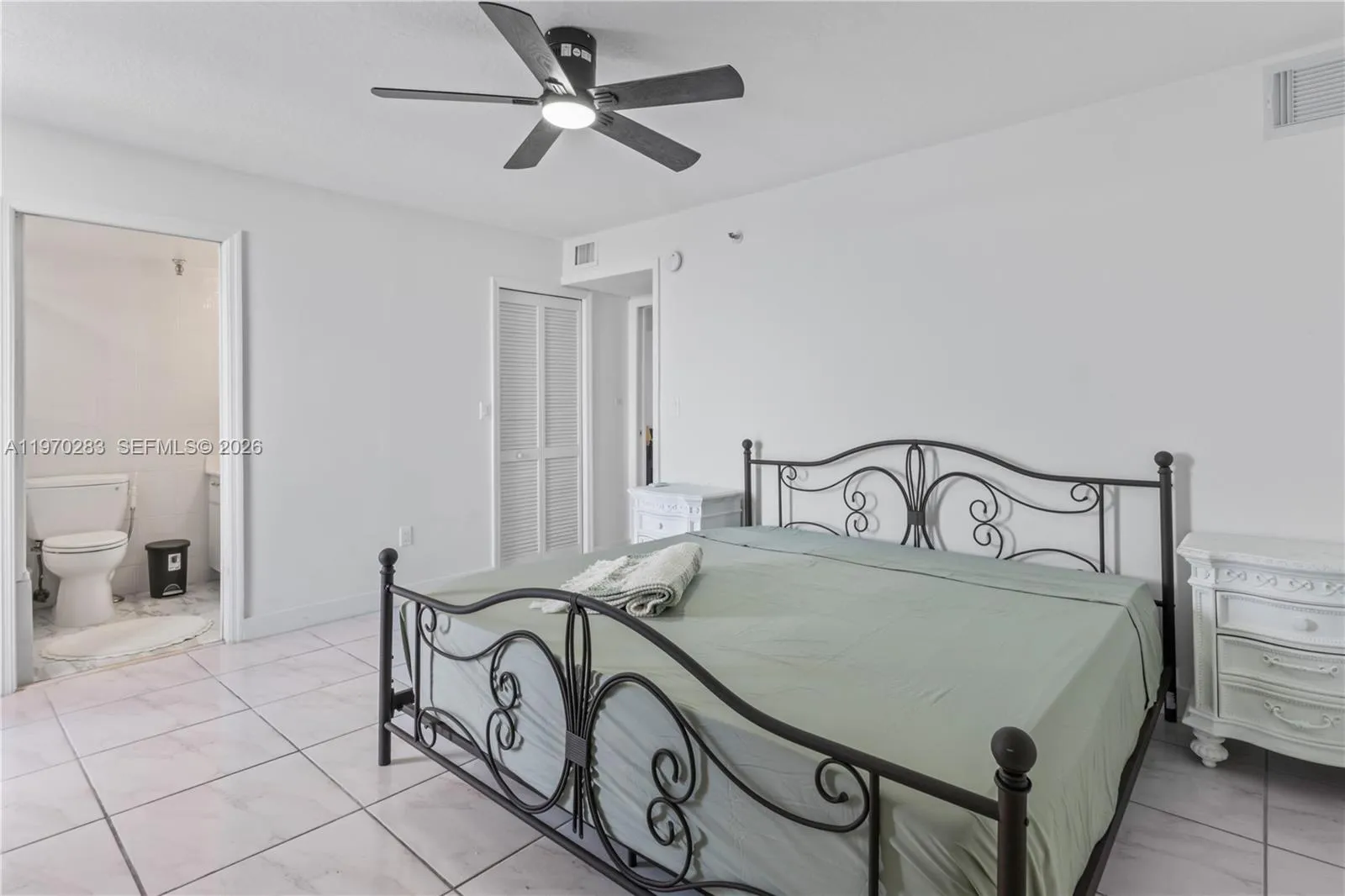 7933 West Dr 1025, North Bay Village, Florida 3314, North Bay Village, Florida 33141, 2 Bedrooms Bedrooms, ,2 BathroomsBathrooms,Residential,For Sale,7933 West Dr 1025, North Bay Village, Florida 3314,A11970283
