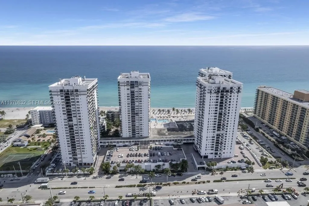 2301 S Ocean 201, Hollywood, Florida 33019, Hollywood, Florida 33019, 2 Bedrooms Bedrooms, ,2 BathroomsBathrooms,Residential,For Sale,2301 S Ocean 201, Hollywood, Florida 33019,A11970832