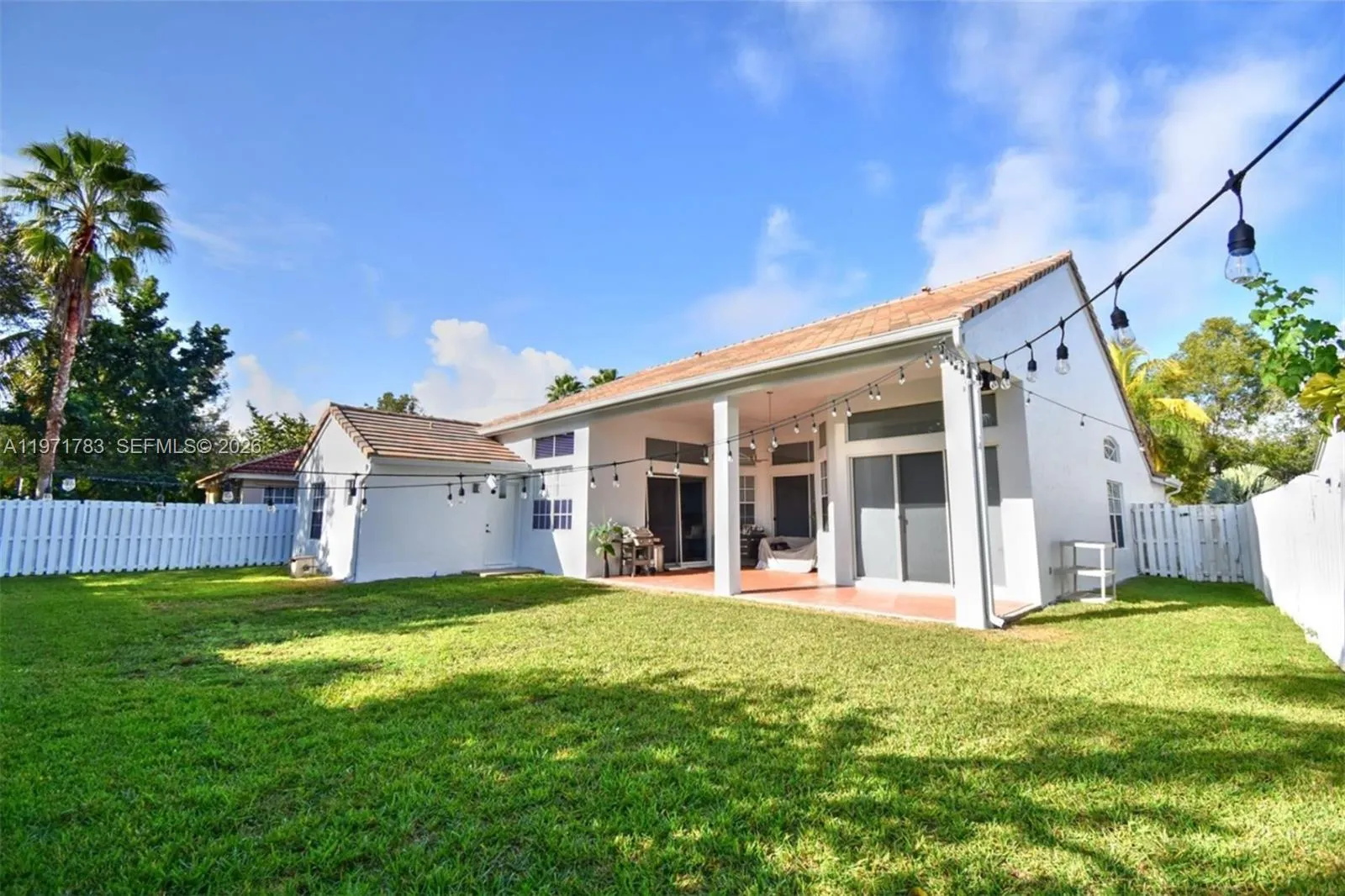 710 Lake Blvd, Weston, Florida 33326, Weston, Florida 33326, 4 Bedrooms Bedrooms, ,3 BathroomsBathrooms,Residential Lease,For Rent,710 Lake Blvd, Weston, Florida 33326,A11971783