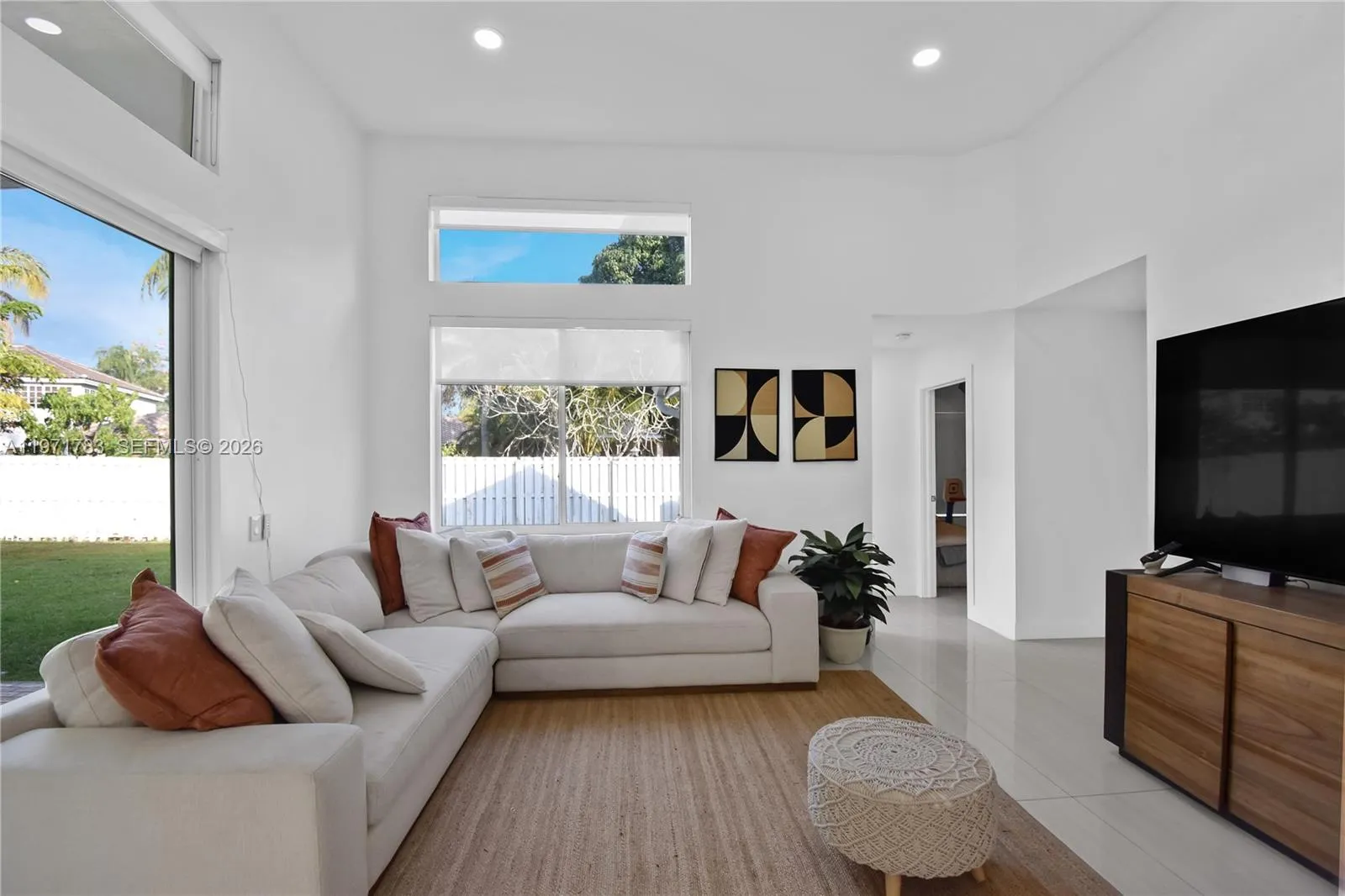 710 Lake Blvd, Weston, Florida 33326, Weston, Florida 33326, 4 Bedrooms Bedrooms, ,3 BathroomsBathrooms,Residential Lease,For Rent,710 Lake Blvd, Weston, Florida 33326,A11971783