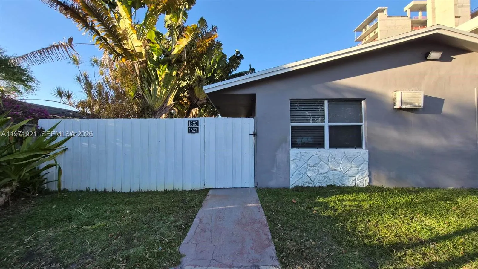 1825 Scott St 0, Hollywood, Florida 33020, Hollywood, Florida 33020, 2 Bedrooms Bedrooms, ,1 BathroomBathrooms,Residential Lease,For Rent,1825 Scott St 0, Hollywood, Florida 33020,A11971921