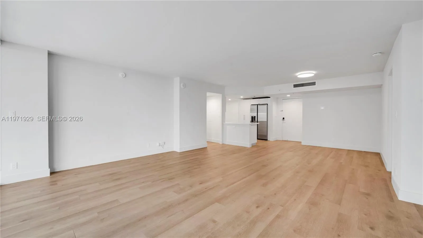 555 Ne 34th St 1004, Miami, Florida 33137, Miami, Florida 33137, 2 Bedrooms Bedrooms, ,2 BathroomsBathrooms,Residential Lease,For Rent,555 Ne 34th St 1004, Miami, Florida 33137,A11971929