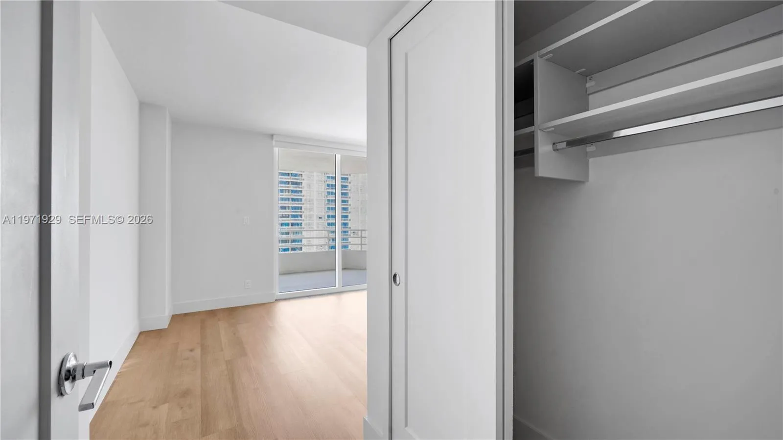 555 Ne 34th St 1004, Miami, Florida 33137, Miami, Florida 33137, 2 Bedrooms Bedrooms, ,2 BathroomsBathrooms,Residential Lease,For Rent,555 Ne 34th St 1004, Miami, Florida 33137,A11971929