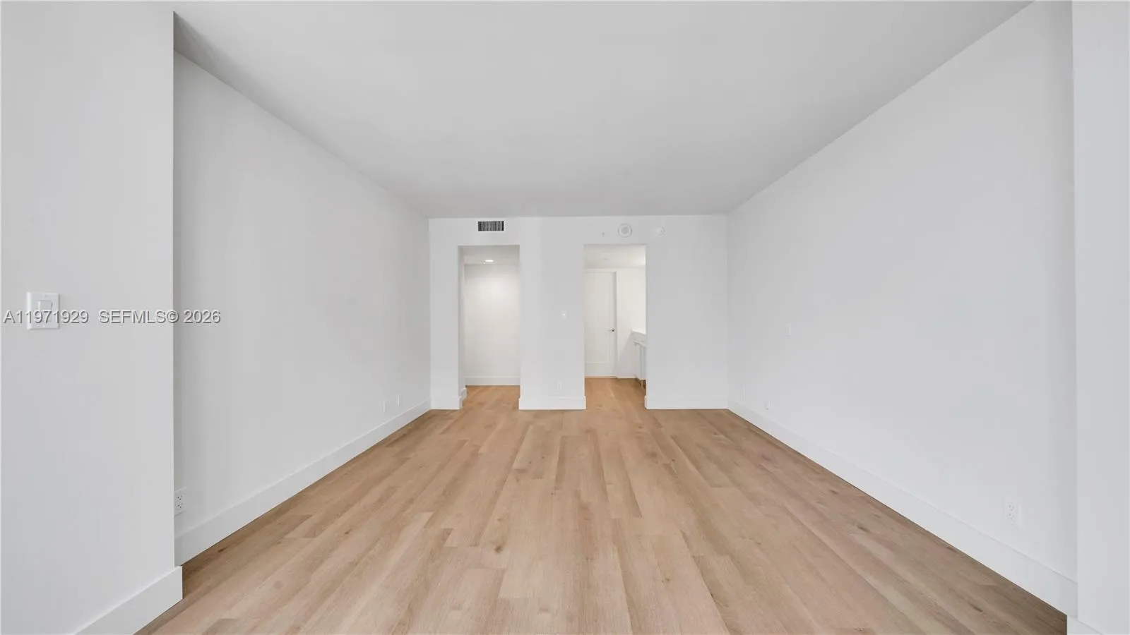 555 Ne 34th St 1004, Miami, Florida 33137, Miami, Florida 33137, 2 Bedrooms Bedrooms, ,2 BathroomsBathrooms,Residential Lease,For Rent,555 Ne 34th St 1004, Miami, Florida 33137,A11971929