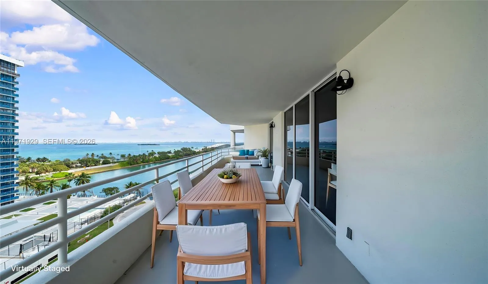 555 Ne 34th St 1004, Miami, Florida 33137, Miami, Florida 33137, 2 Bedrooms Bedrooms, ,2 BathroomsBathrooms,Residential Lease,For Rent,555 Ne 34th St 1004, Miami, Florida 33137,A11971929