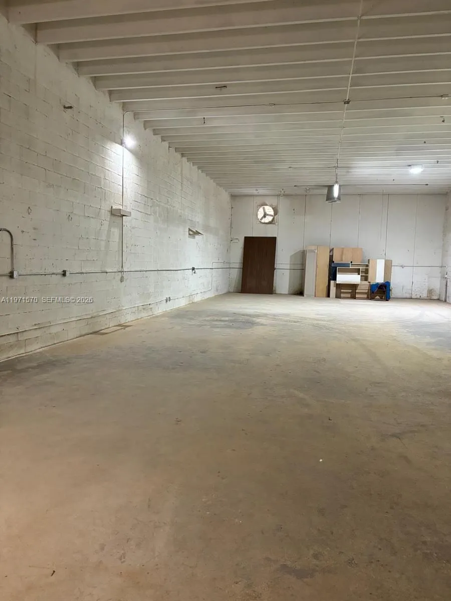 6907 Nw 43rd St 6907, Miami, Florida 33166, Miami, Florida 33166, ,Commercial Lease,For Rent,6907 Nw 43rd St 6907, Miami, Florida 33166,A11971570