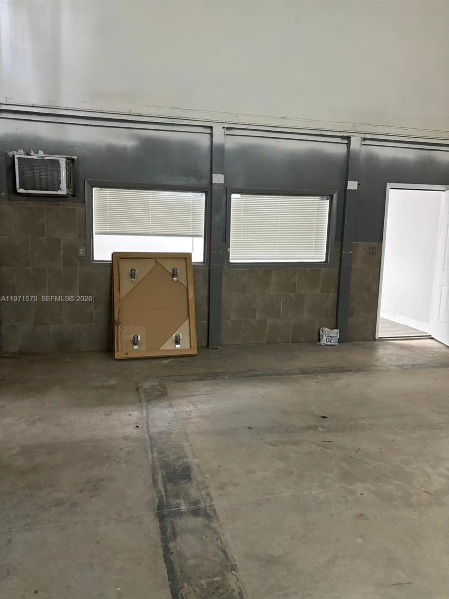 6907 Nw 43rd St 6907, Miami, Florida 33166, Miami, Florida 33166, ,Commercial Lease,For Rent,6907 Nw 43rd St 6907, Miami, Florida 33166,A11971570