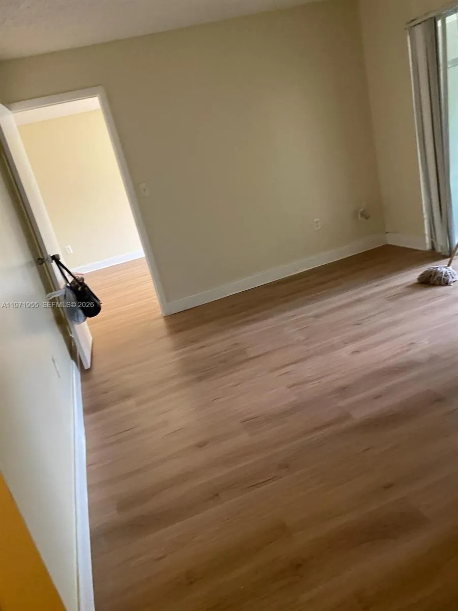 7450 Nw 17th St 205, Plantation, Florida 33313, Plantation, Florida 33313, 2 Bedrooms Bedrooms, ,2 BathroomsBathrooms,Residential,For Sale,7450 Nw 17th St 205, Plantation, Florida 33313,A11971955