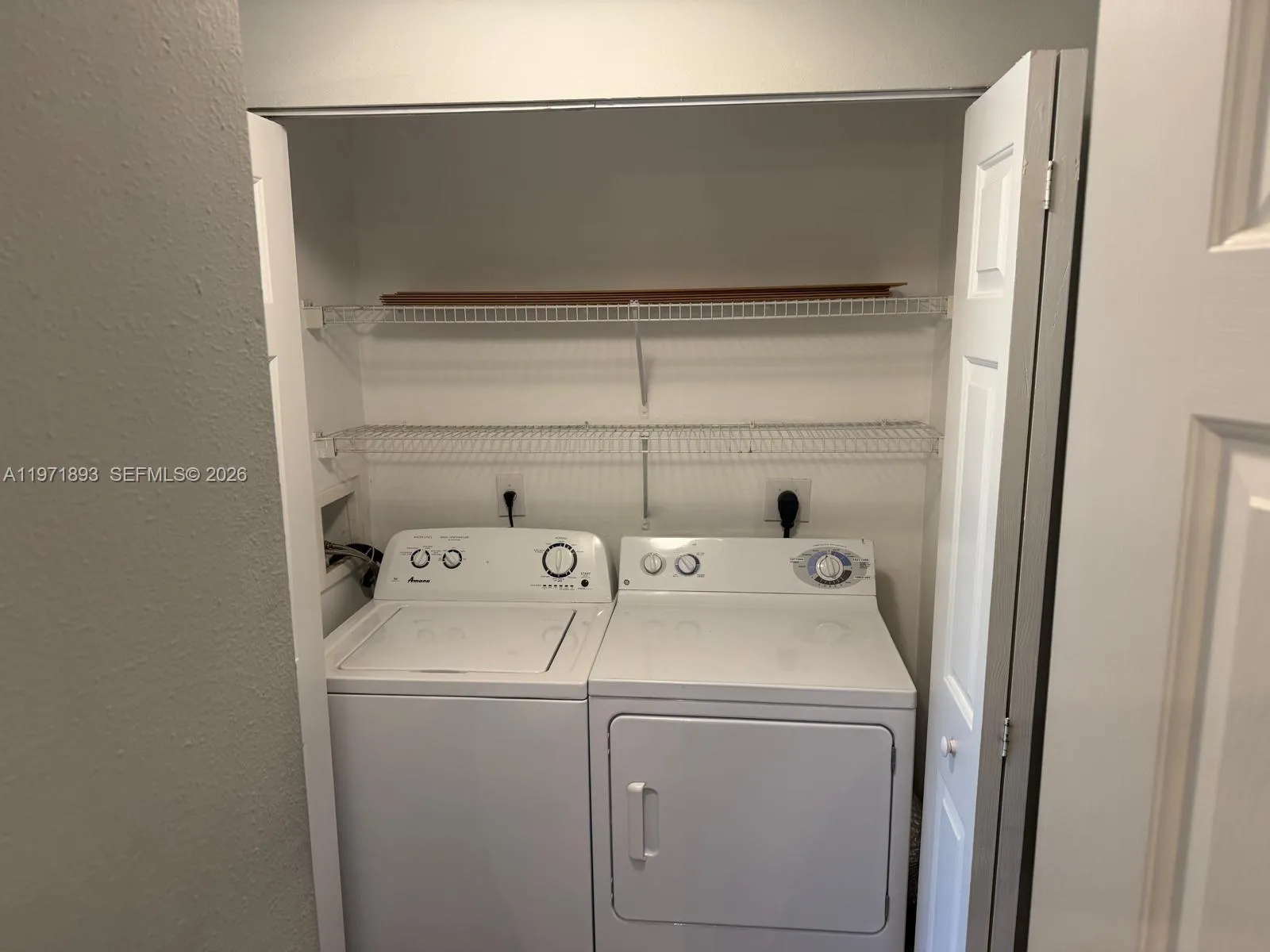 7930 N Nob Hill Rd 304, Tamarac, Florida 33321, Tamarac, Florida 33321, 2 Bedrooms Bedrooms, ,2 BathroomsBathrooms,Residential Lease,For Rent,7930 N Nob Hill Rd 304, Tamarac, Florida 33321,A11971893