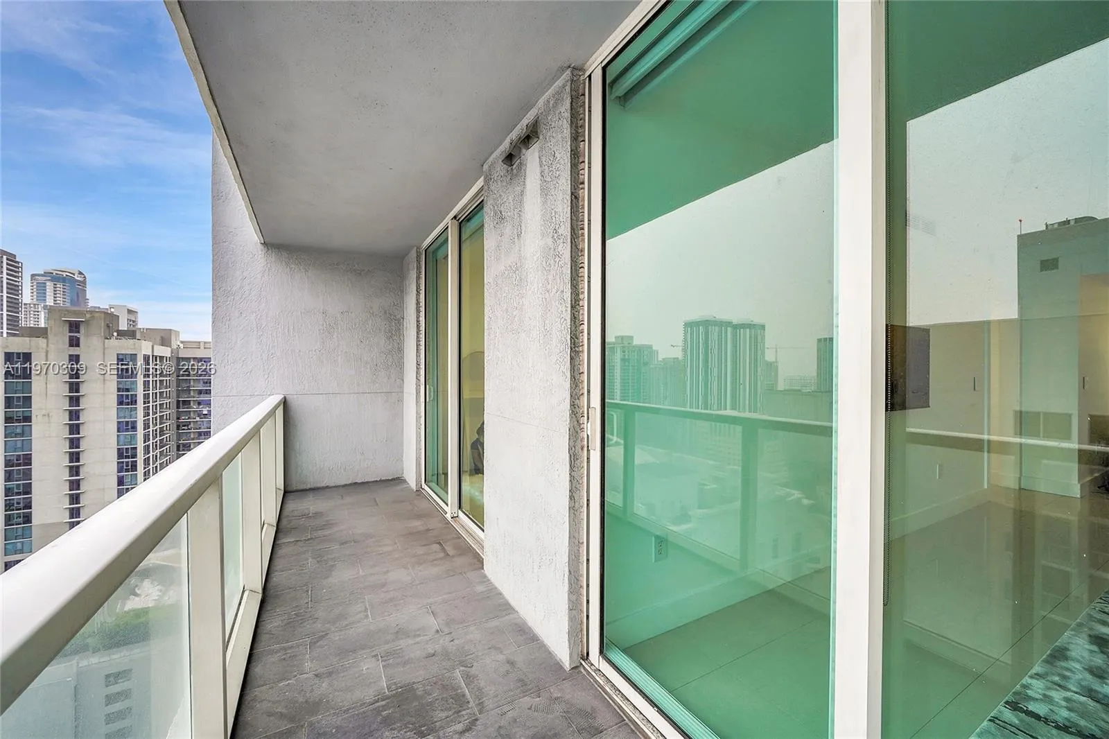 253 Ne 2nd St 3106, Miami, Florida 33132, Miami, Florida 33132, 1 Bedroom Bedrooms, ,1 BathroomBathrooms,Residential Lease,For Rent,253 Ne 2nd St 3106, Miami, Florida 33132,A11970309