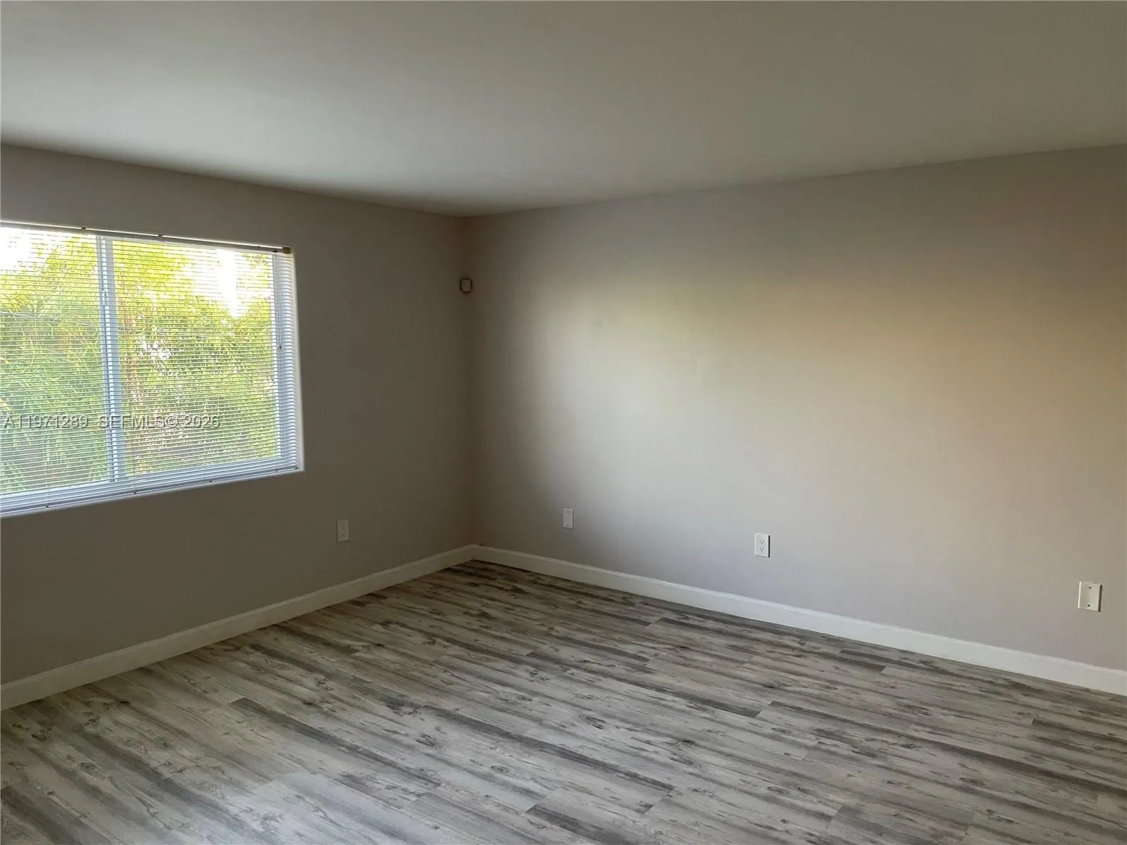 3101 Sw 27th Ave 304, Miami, Florida 33133, Miami, Florida 33133, 1 Bedroom Bedrooms, ,1 BathroomBathrooms,Residential Lease,For Rent,3101 Sw 27th Ave 304, Miami, Florida 33133,A11971289