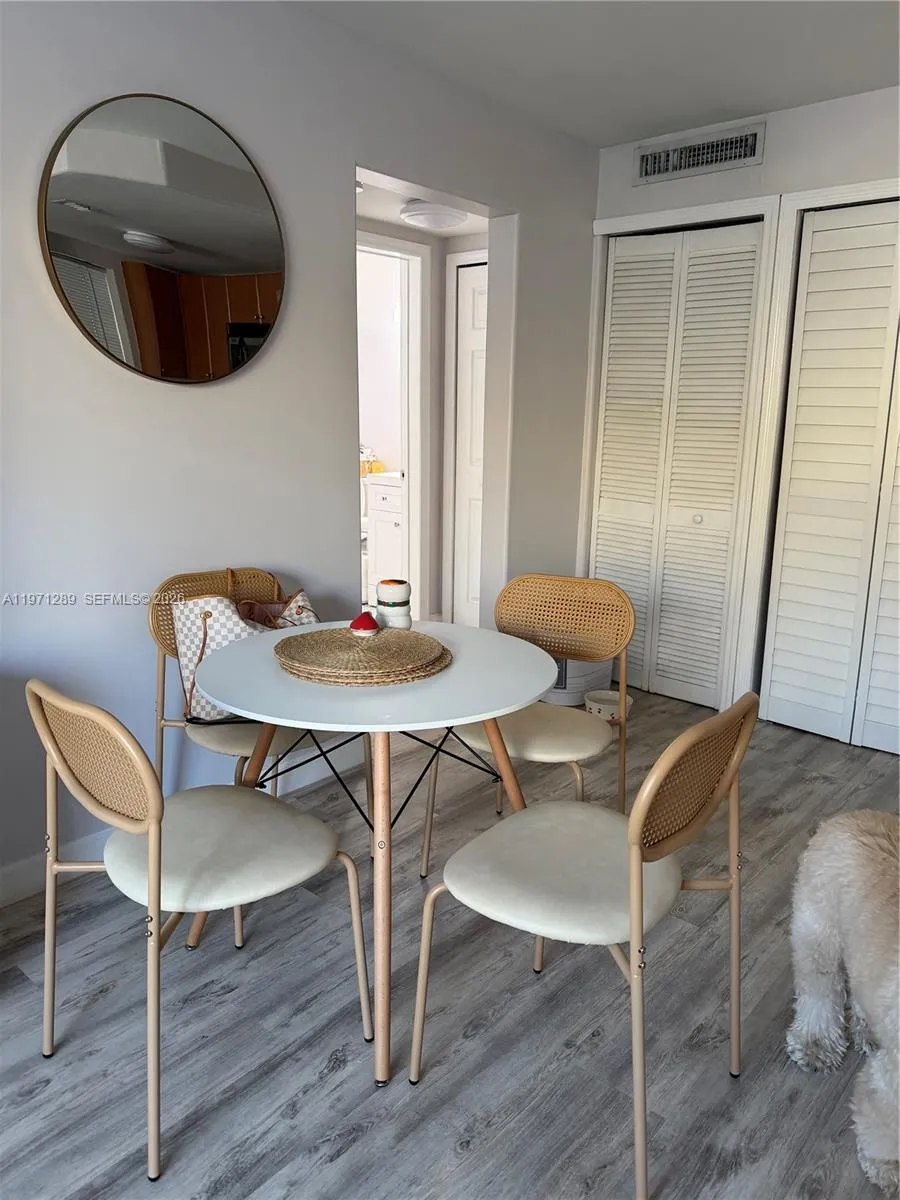 3101 Sw 27th Ave 304, Miami, Florida 33133, Miami, Florida 33133, 1 Bedroom Bedrooms, ,1 BathroomBathrooms,Residential Lease,For Rent,3101 Sw 27th Ave 304, Miami, Florida 33133,A11971289