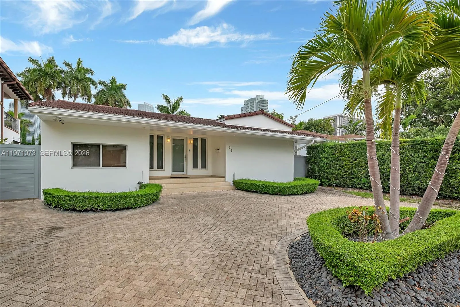 35 Sw 20th Rd, Miami, Florida 33129, Miami, Florida 33129, 3 Bedrooms Bedrooms, ,3 BathroomsBathrooms,Residential Lease,For Rent,35 Sw 20th Rd, Miami, Florida 33129,A11971973 35 Sw 20th Rd, Miami, Florida 33129, Miami, Florida 33129, 3 Bedrooms Bedrooms, ,3 BathroomsBathrooms,Residential Lease,For Rent,35 Sw 20th Rd, Miami, Florida 33129,A11971973