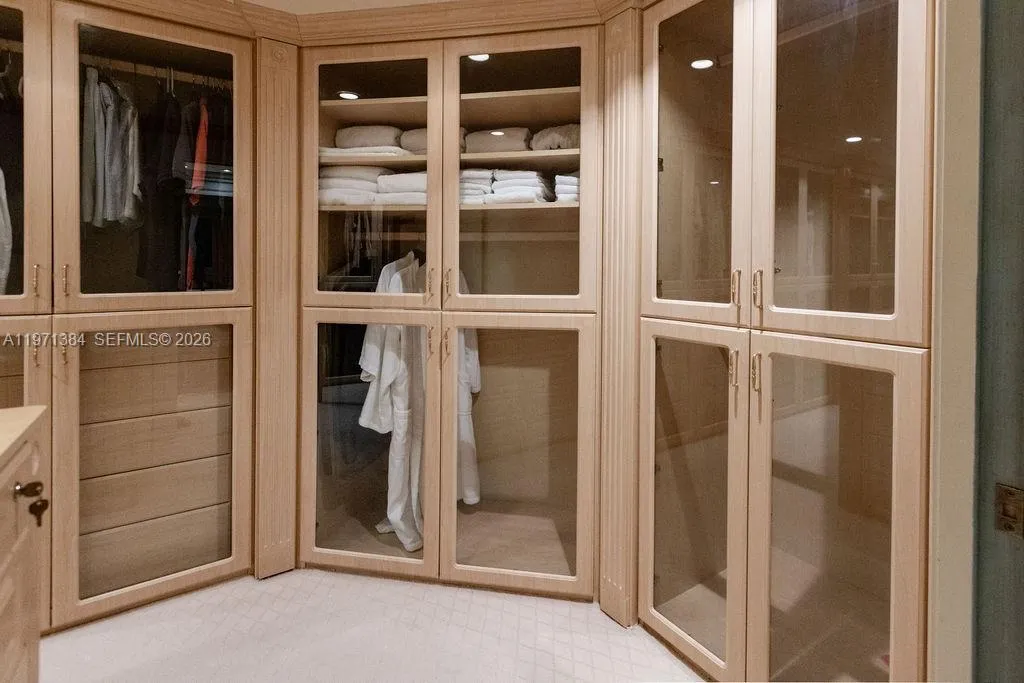 3000 Island Blvd 2902, Aventura, Florida 33160, Aventura, Florida 33160, 5 Bedrooms Bedrooms, ,6 BathroomsBathrooms,Residential,For Sale,3000 Island Blvd 2902, Aventura, Florida 33160,A11971384