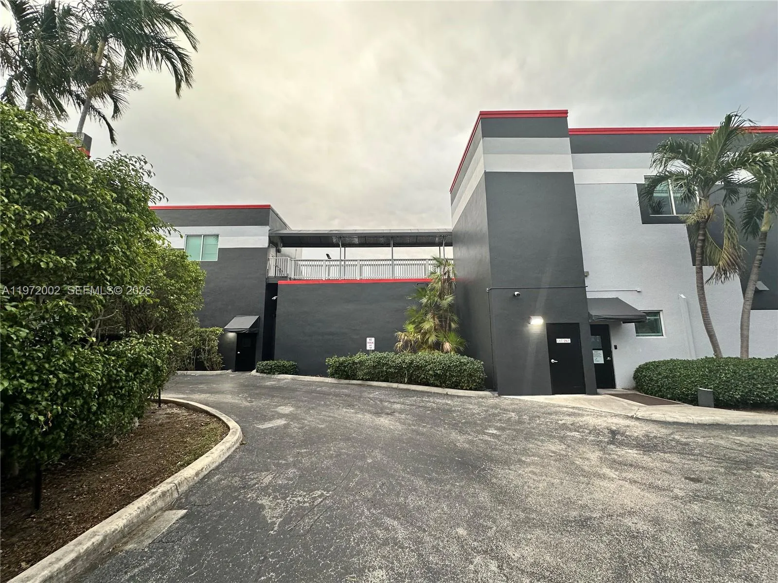 2950 N 28th Ter, Hollywood, Florida 33020, Hollywood, Florida 33020, ,Commercial Lease,For Rent,2950 N 28th Ter, Hollywood, Florida 33020,A11972002