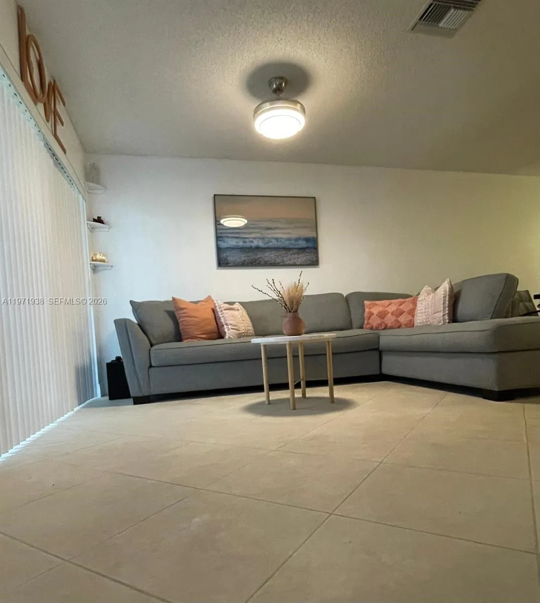 10803 Cypress Glen Dr 10803, Coral Springs, Florid, Coral Springs, Florida 33071, 2 Bedrooms Bedrooms, ,2 BathroomsBathrooms,Residential,For Sale,10803 Cypress Glen Dr 10803, Coral Springs, Florid,A11971938