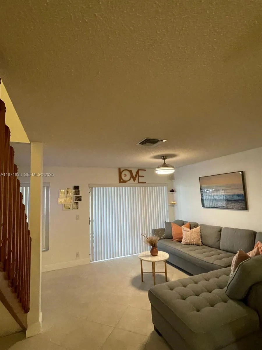 10803 Cypress Glen Dr 10803, Coral Springs, Florid, Coral Springs, Florida 33071, 2 Bedrooms Bedrooms, ,2 BathroomsBathrooms,Residential,For Sale,10803 Cypress Glen Dr 10803, Coral Springs, Florid,A11971938