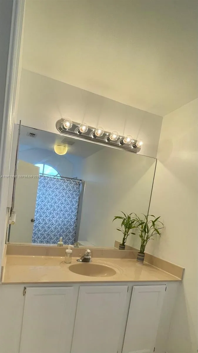 10803 Cypress Glen Dr 10803, Coral Springs, Florid, Coral Springs, Florida 33071, 2 Bedrooms Bedrooms, ,2 BathroomsBathrooms,Residential,For Sale,10803 Cypress Glen Dr 10803, Coral Springs, Florid,A11971938