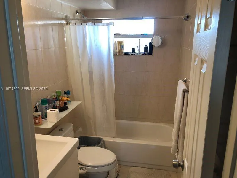 3531 Ne 170th St 204, North Miami Beach, Florida 3, North Miami Beach, Florida 33160, 2 Bedrooms Bedrooms, ,2 BathroomsBathrooms,Residential Lease,For Rent,3531 Ne 170th St 204, North Miami Beach, Florida 3,A11971869