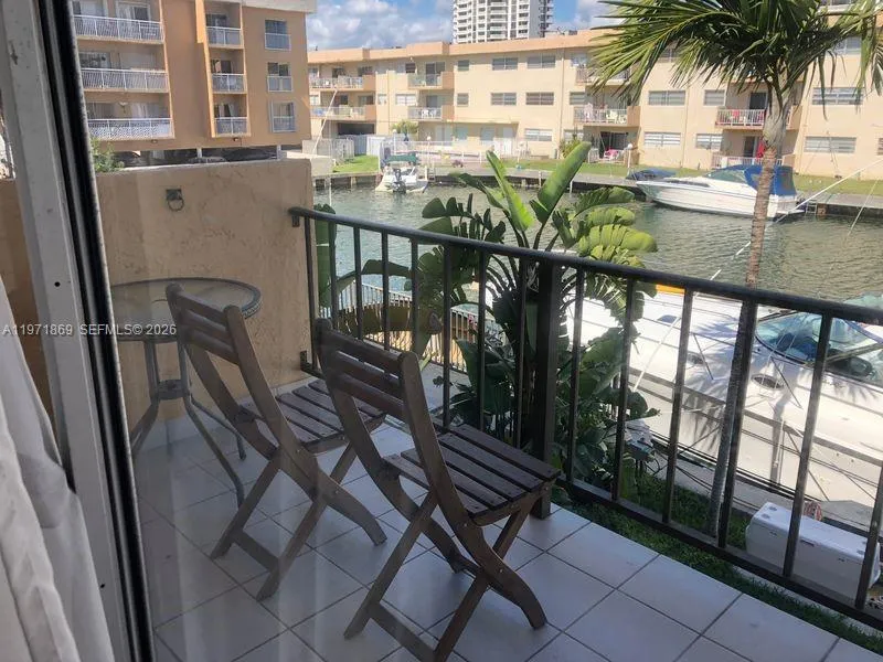 3531 Ne 170th St 204, North Miami Beach, Florida 3, North Miami Beach, Florida 33160, 2 Bedrooms Bedrooms, ,2 BathroomsBathrooms,Residential Lease,For Rent,3531 Ne 170th St 204, North Miami Beach, Florida 3,A11971869