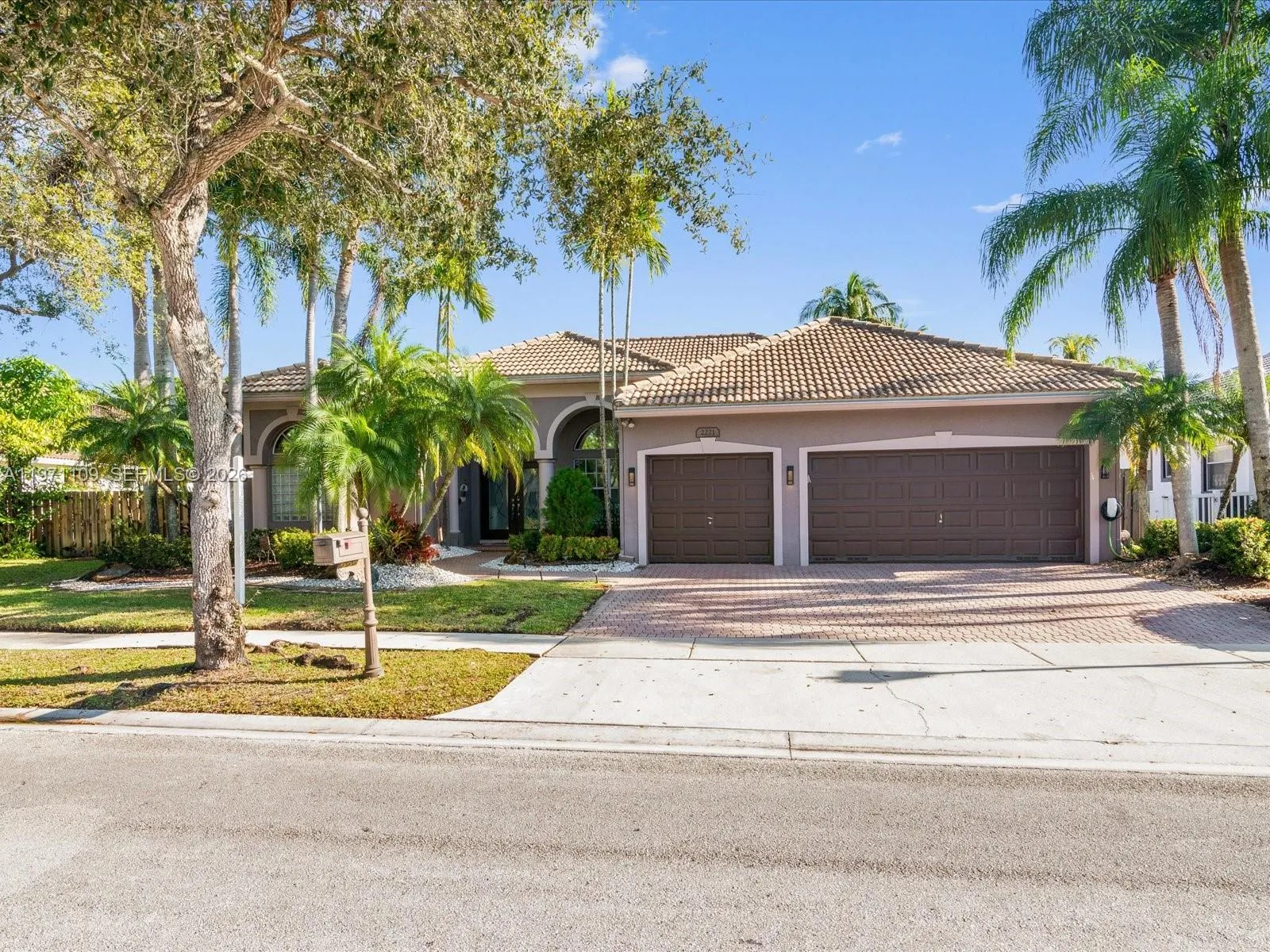 2221 Nw 129th Ter, Pembroke Pines, Florida 33028, Pembroke Pines, Florida 33028, 4 Bedrooms Bedrooms, ,3 BathroomsBathrooms,Residential Lease,For Rent,2221 Nw 129th Ter, Pembroke Pines, Florida 33028,A11971109 2221 Nw 129th Ter, Pembroke Pines, Florida 33028, Pembroke Pines, Florida 33028, 4 Bedrooms Bedrooms, ,3 BathroomsBathrooms,Residential Lease,For Rent,2221 Nw 129th Ter, Pembroke Pines, Florida 33028,A11971109