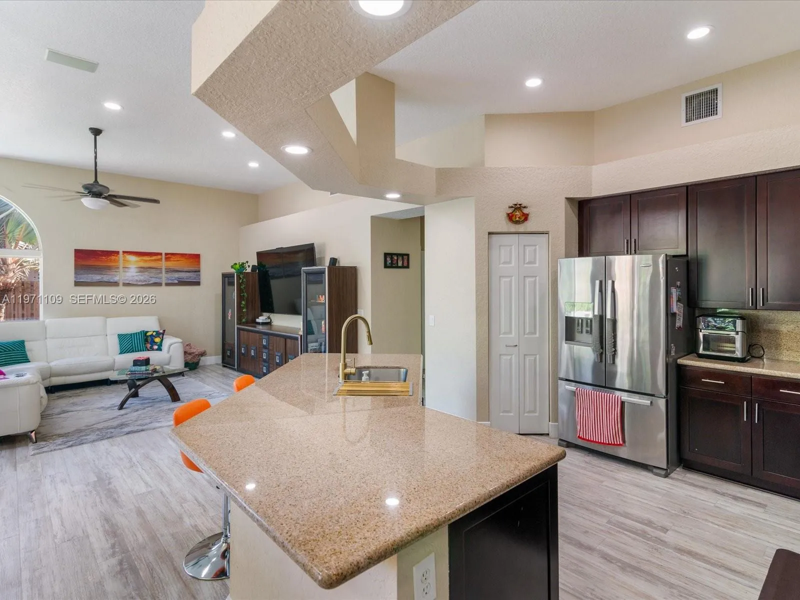 2221 Nw 129th Ter, Pembroke Pines, Florida 33028, Pembroke Pines, Florida 33028, 4 Bedrooms Bedrooms, ,3 BathroomsBathrooms,Residential Lease,For Rent,2221 Nw 129th Ter, Pembroke Pines, Florida 33028,A11971109