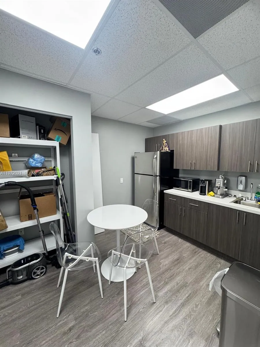 7100 W 20th Ave, Hialeah, Florida 33016, Hialeah, Florida 33016, ,Commercial Lease,For Rent,7100 W 20th Ave, Hialeah, Florida 33016,A11972021