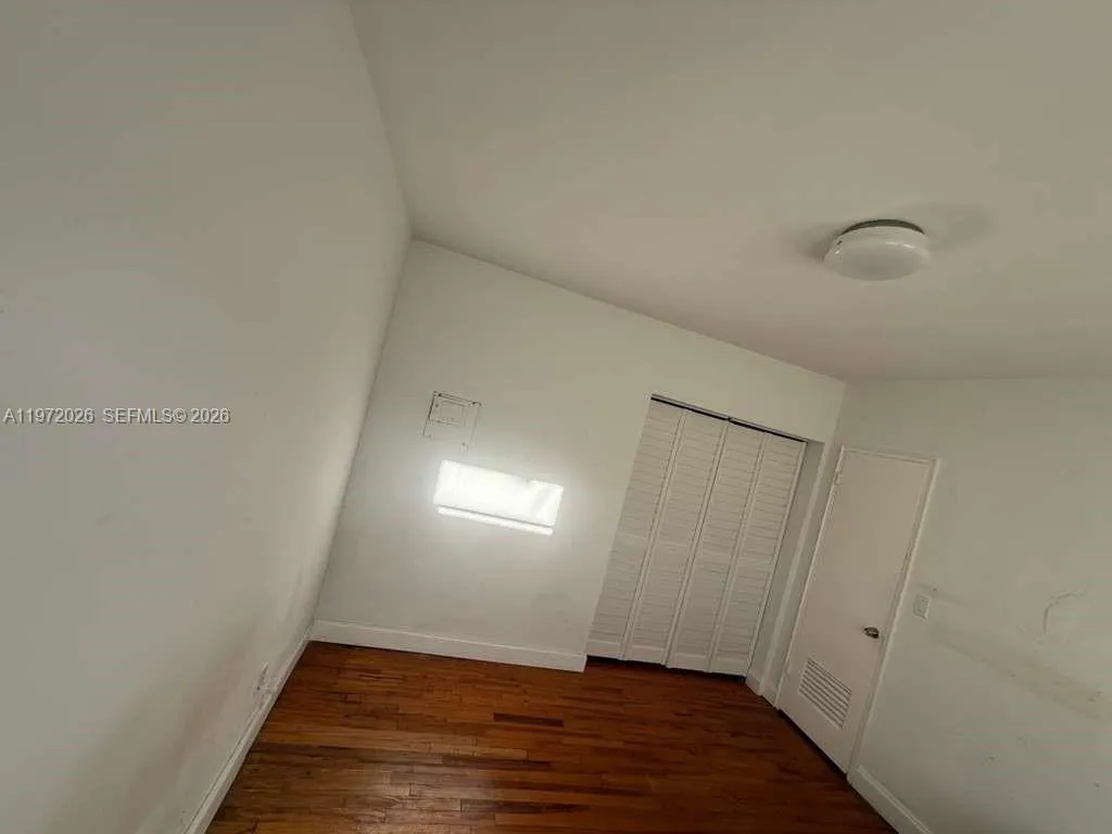 1925 Washington Ave 6, Miami Beach, Florida 33139, Miami Beach, Florida 33139, ,1 BathroomBathrooms,Residential Lease,For Rent,1925 Washington Ave 6, Miami Beach, Florida 33139,A11972026
