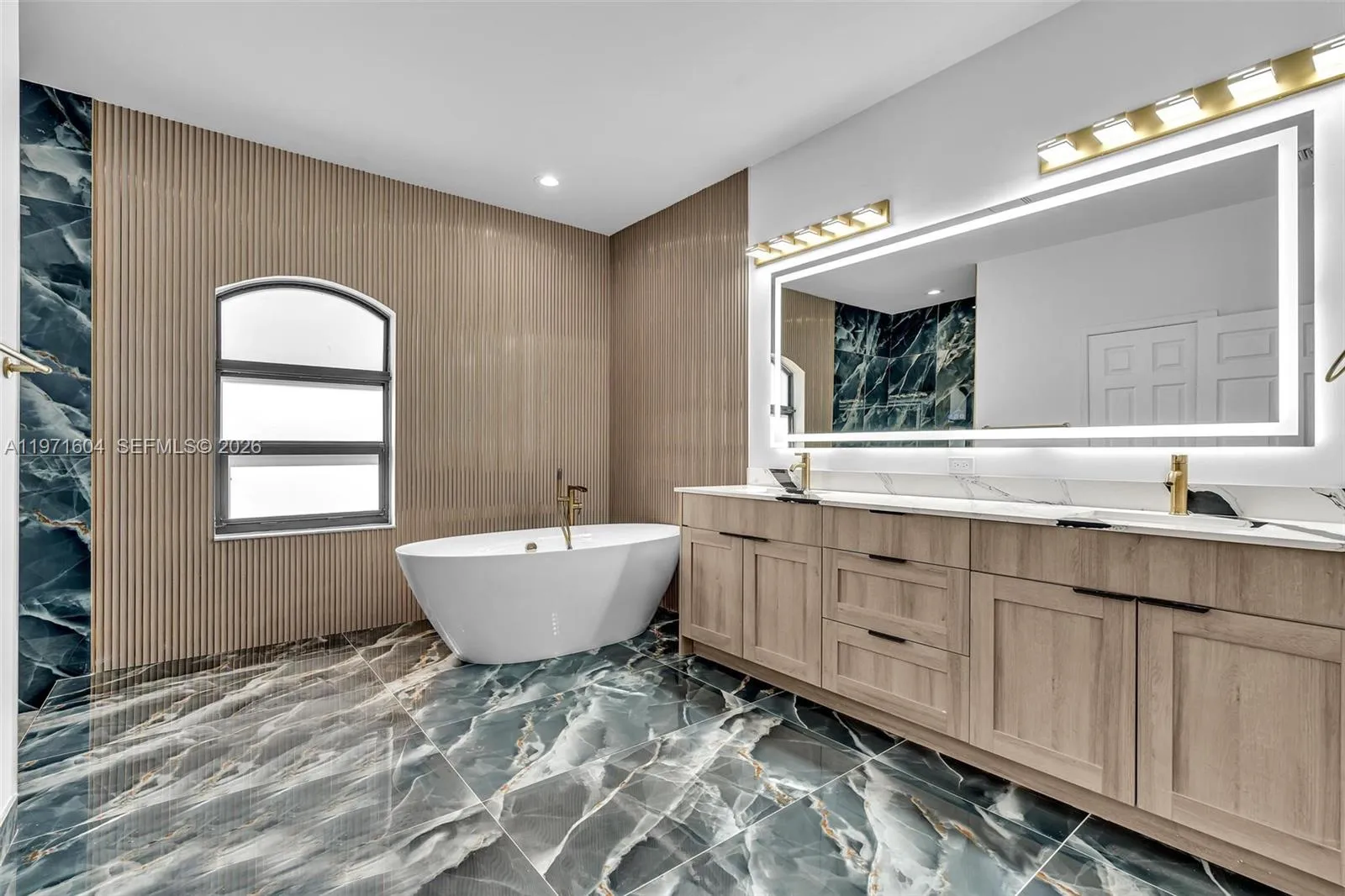 12555 Sw 34th Pl, Davie, Florida 33330, Davie, Florida 33330, 4 Bedrooms Bedrooms, ,3 BathroomsBathrooms,Residential,For Sale,12555 Sw 34th Pl, Davie, Florida 33330,A11971604