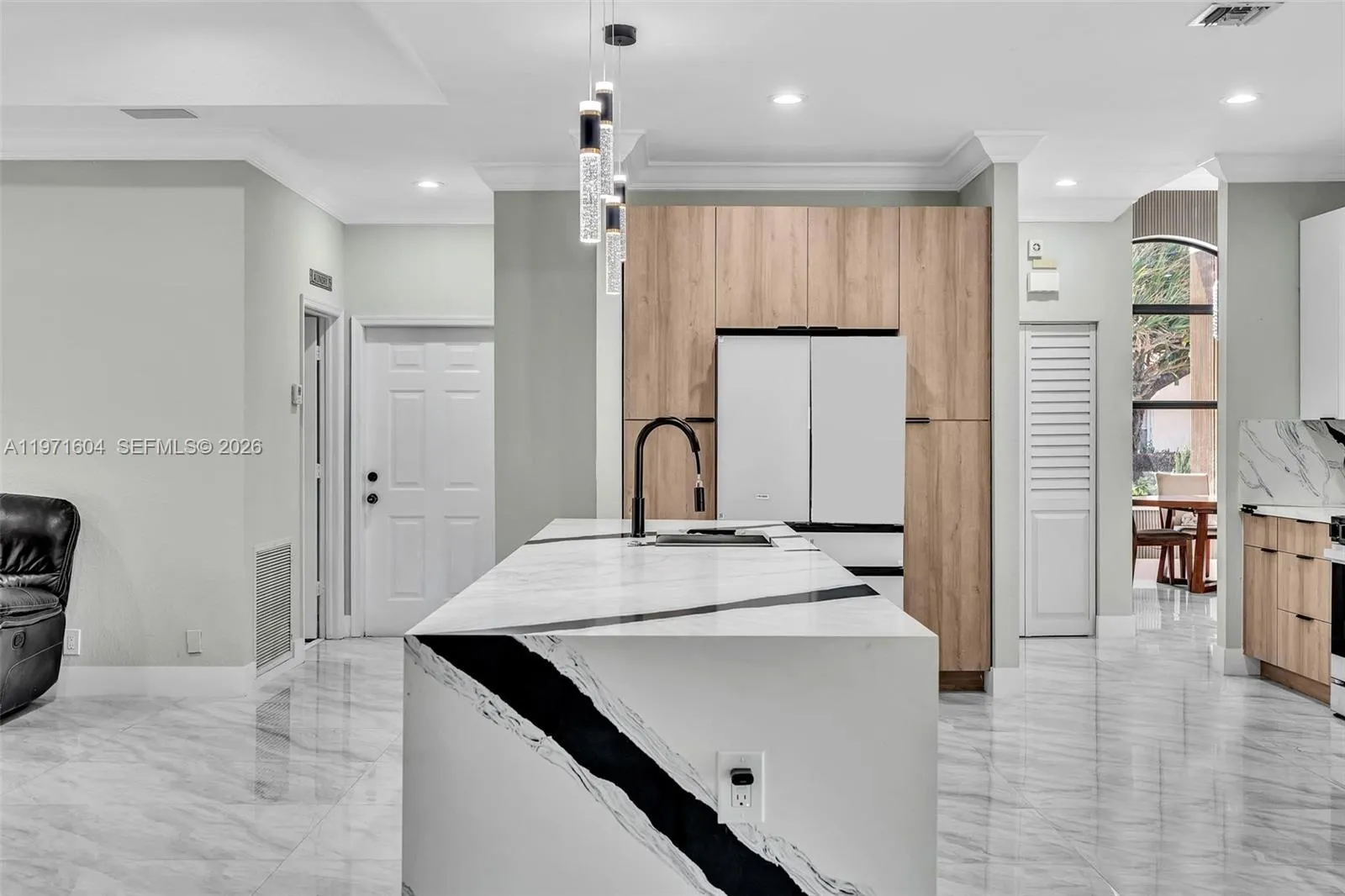 12555 Sw 34th Pl, Davie, Florida 33330, Davie, Florida 33330, 4 Bedrooms Bedrooms, ,3 BathroomsBathrooms,Residential,For Sale,12555 Sw 34th Pl, Davie, Florida 33330,A11971604