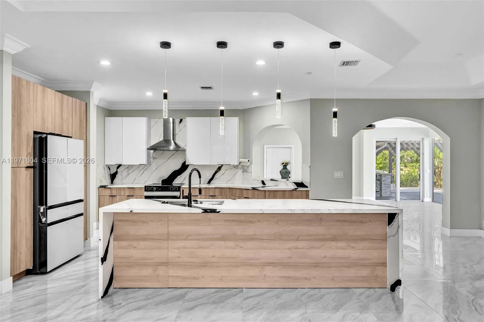 12555 Sw 34th Pl, Davie, Florida 33330, Davie, Florida 33330, 4 Bedrooms Bedrooms, ,3 BathroomsBathrooms,Residential,For Sale,12555 Sw 34th Pl, Davie, Florida 33330,A11971604