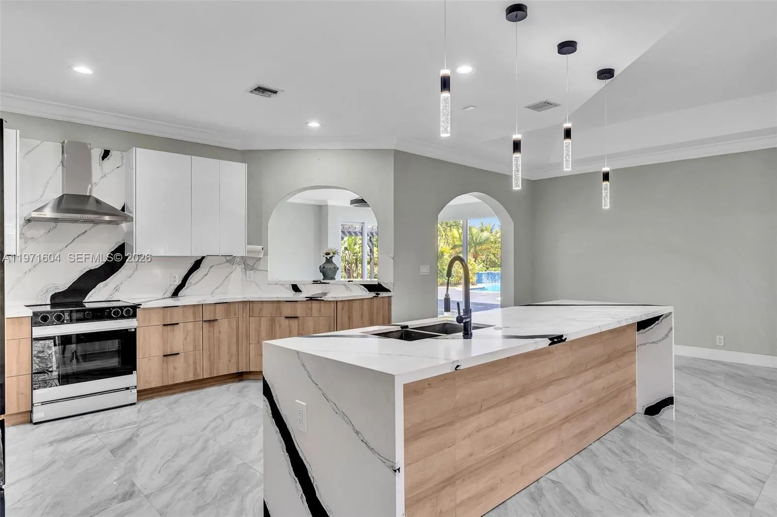 12555 Sw 34th Pl, Davie, Florida 33330, Davie, Florida 33330, 4 Bedrooms Bedrooms, ,3 BathroomsBathrooms,Residential,For Sale,12555 Sw 34th Pl, Davie, Florida 33330,A11971604