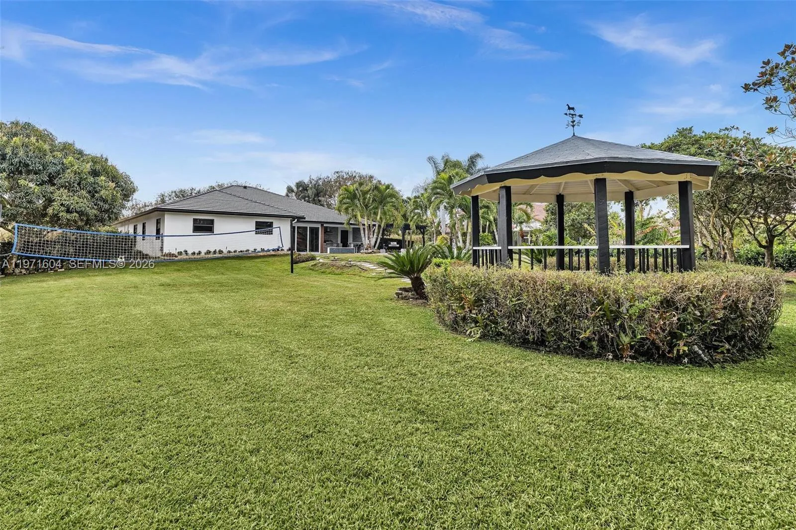 12555 Sw 34th Pl, Davie, Florida 33330, Davie, Florida 33330, 4 Bedrooms Bedrooms, ,3 BathroomsBathrooms,Residential,For Sale,12555 Sw 34th Pl, Davie, Florida 33330,A11971604