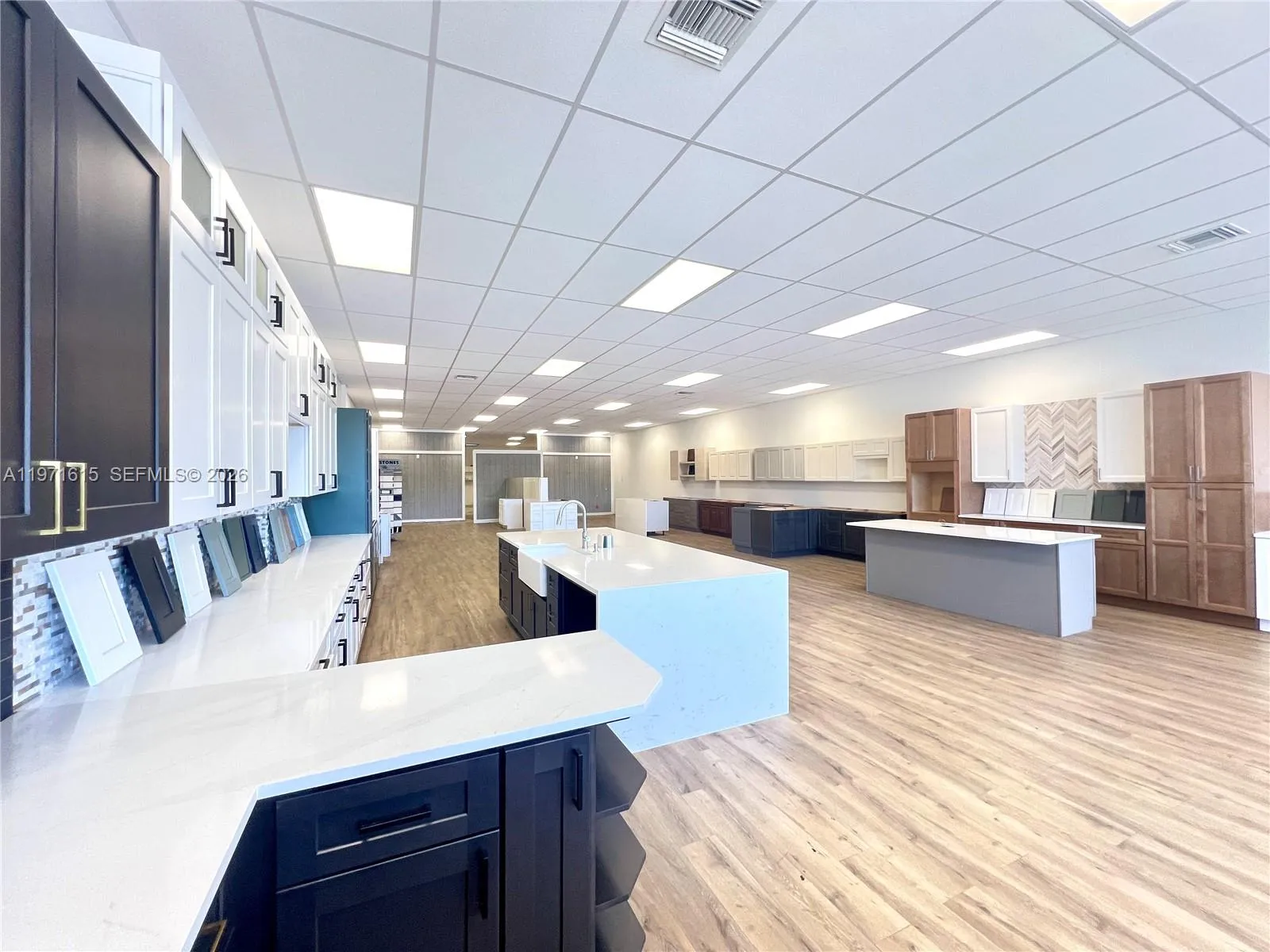 993 W State Road 84 993, Fort Lauderdale, Florida, Fort Lauderdale, Florida 33315, ,Commercial Lease,For Rent,993 W State Road 84 993, Fort Lauderdale, Florida ,A11971615