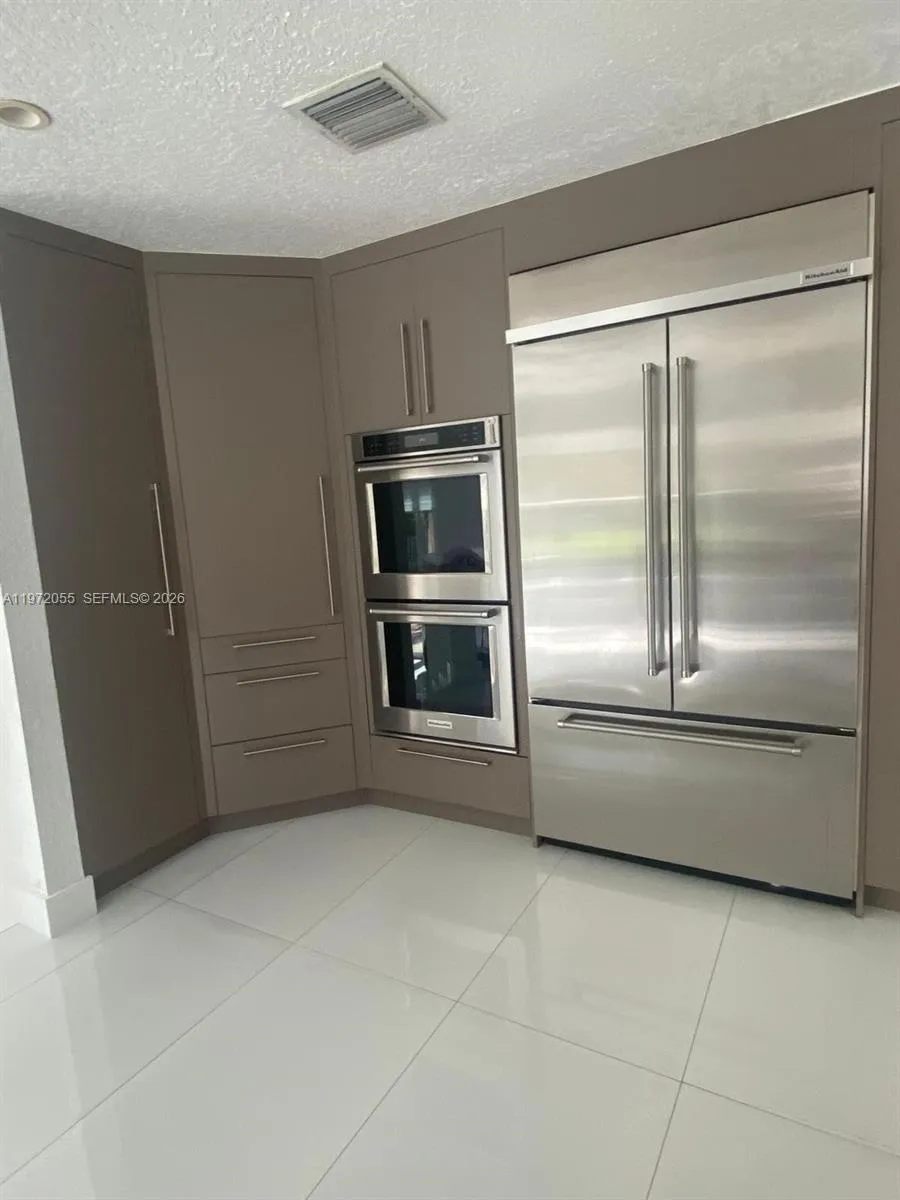 1607 Sw 157th Ave, Pembroke Pines, Florida 33027, Pembroke Pines, Florida 33027, 4 Bedrooms Bedrooms, ,3 BathroomsBathrooms,Residential Lease,For Rent,1607 Sw 157th Ave, Pembroke Pines, Florida 33027,A11972055